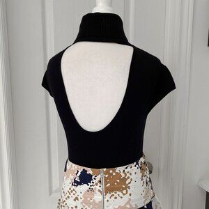 Le Chateau - Cut Out Backless Short Sleeve Turtleneck